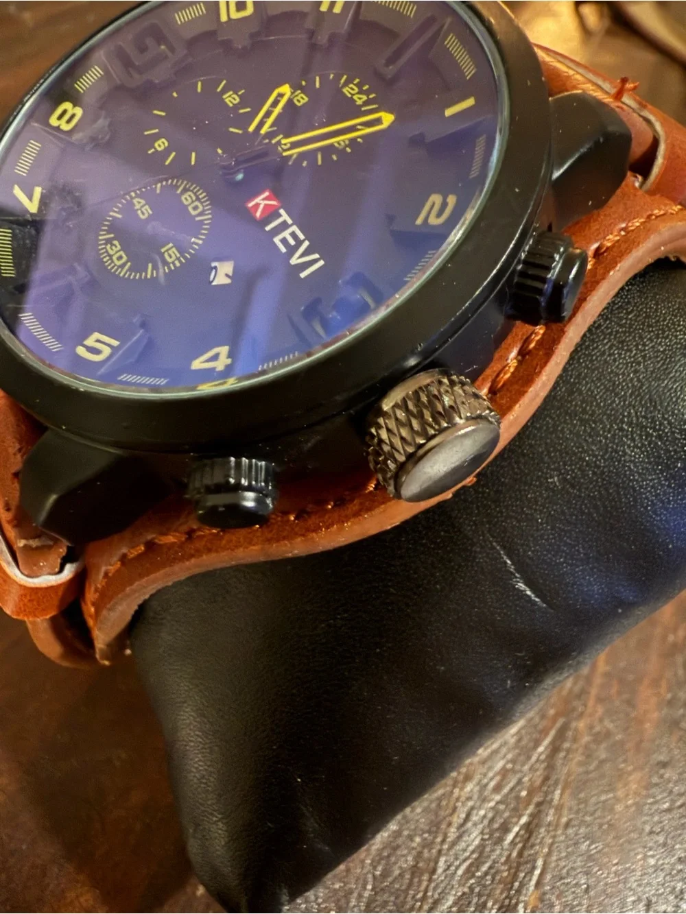 Ktive bold black